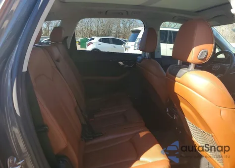 2018 Audi Q7 Prestige z USA, uszkodzony, nr VIN WA1VAAF79JD043950